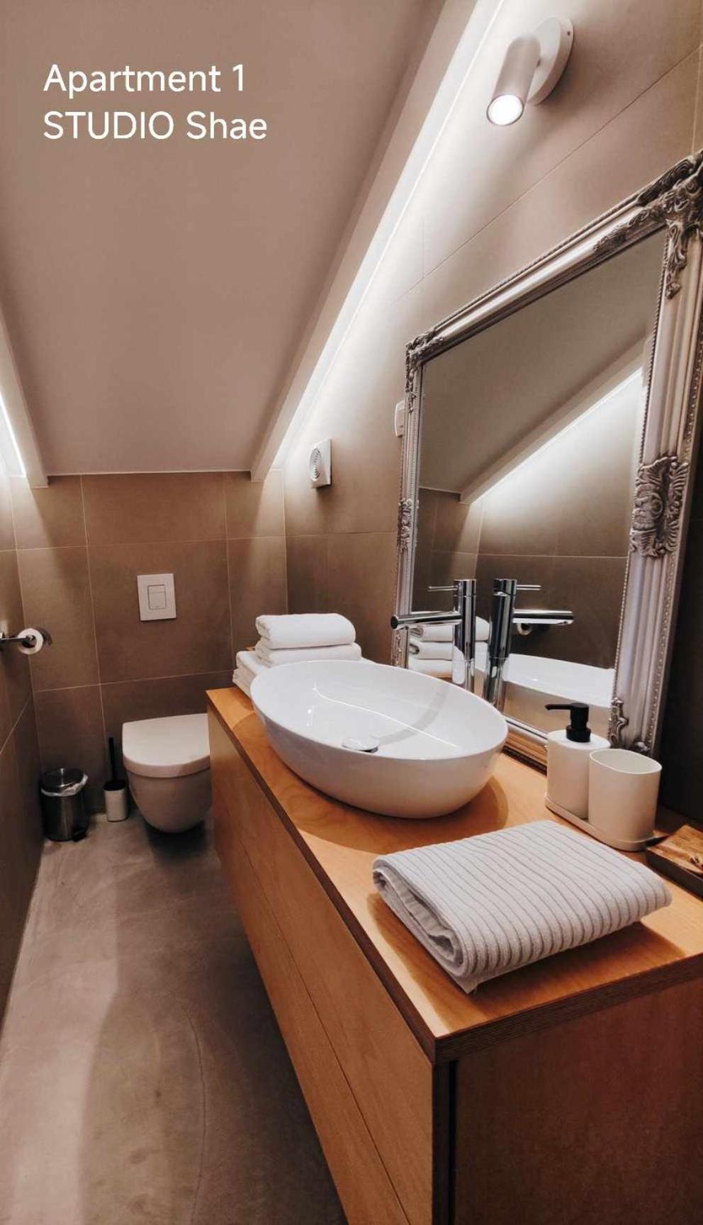 Pekarna Apartments Любляна Екстериор снимка